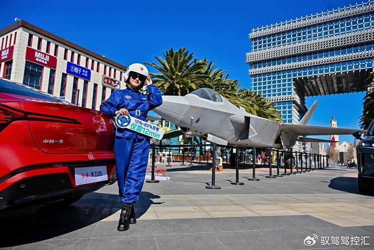 4bdbee33ly4i8w80fgd5fj20ku0dxgo8